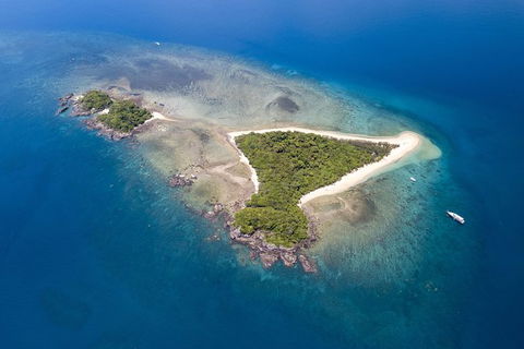 Full-Day Cruise Tour To Frankland Islands Great Barrier Reef - Kawana Tourism 23