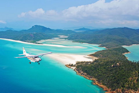 Fly & Sail Package (With Providence) - Kawana Tourism 1