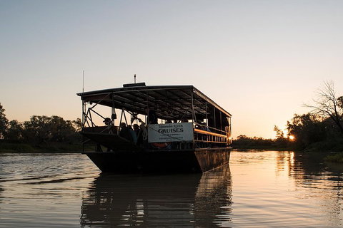 Starlights Cruise Experience - Kawana Tourism 4