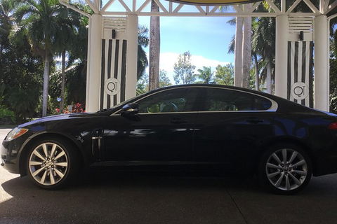 Jaguar Limousine Transfer Cairns Airport To Palm Cove - Kawana Tourism 1