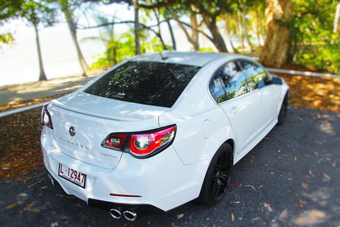 Airport Transfer - Palm Cove, Kewarra Beach & Trinity Beach To Cairns Airport - Kawana Tourism 0