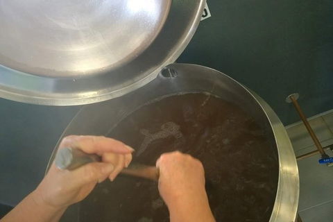 Hands On Brewing Experience - Kawana Tourism 1