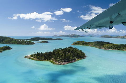 Whitsunday Islands And Heart Reef Scenic Flight - 70 Minutes - Kawana Tourism 1