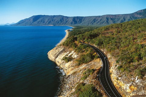 Private Transfers - Cairns Airport To Palm Cove - Kawana Tourism 7