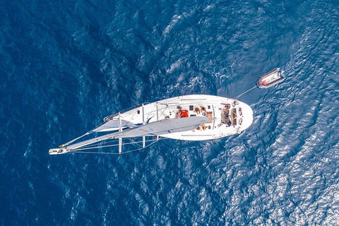 Small-Group Queensland Full-Day Sail Retreat Experience - Kawana Tourism 5