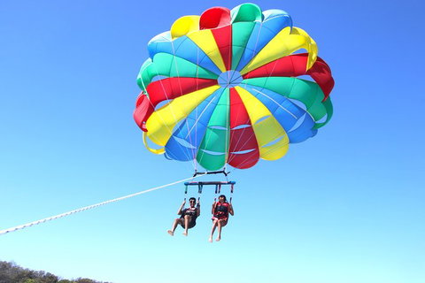 Parasail / Flyboard Package For 2 - Kawana Tourism 4