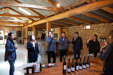 Walk, Taste, Graze - Experience At Pindarie - Kawana Tourism 1