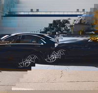Departure Private Transfers Adelaide to Adelaide Airport ADL in Business Car - Kawana Tourism