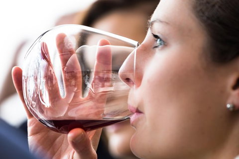 Tasmanian Wine Tour - Kawana Tourism 1