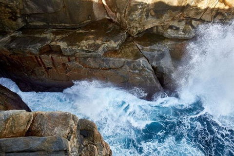 Discover Torndirrup National Park: The Gap & Natural Wonders Tour - Kawana Tourism 4