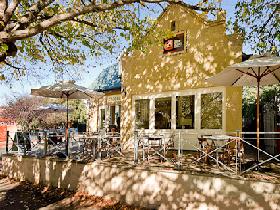 Udder Delights Cheese Cellar - Kawana Tourism 0