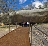Mulka's Cave - Kawana Tourism