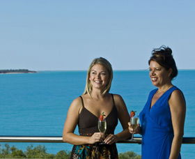 Roebuck Bay - Kawana Tourism 0