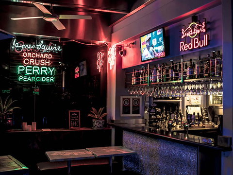 Harbour View Hotel - Kawana Tourism 4