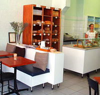 Knead Bakers - Kawana Tourism
