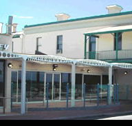Henley Beach Hotel - Kawana Tourism