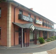 Rose  Crown Hotel - Kawana Tourism