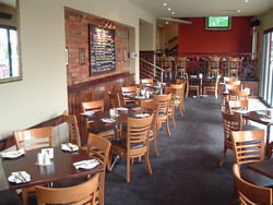 Elgin Inn Hotel - Kawana Tourism 1