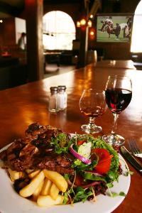 Brewhouse Brewery Sports Bar And Grill - Kawana Tourism 2