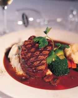 Enfield Hotel - Kawana Tourism 3