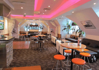 Mermaid Beach Tavern - Kawana Tourism