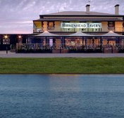 Birkenhead Tavern - Kawana Tourism