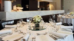 Stirling Hotel - Kawana Tourism 1