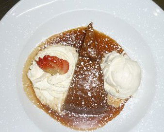 Il Buco Restaurant - Kawana Tourism 3