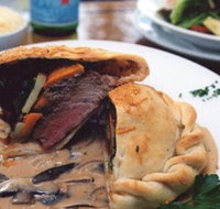 Augello's - Kawana Tourism