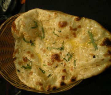 Tandoor & Curry Hut Indian Restaurant - Kawana Tourism 4