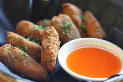 Pepe's Mexican Newmarket - Kawana Tourism 4