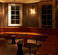 Trinity Bar and Restaurant - Kawana Tourism