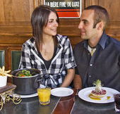 Vinous Wine Bar - Kawana Tourism