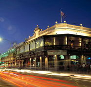 Sail  Anchor Pub Brewery - Kawana Tourism