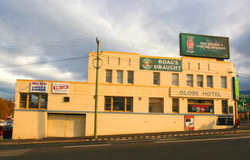 Globe Hotel - Kawana Tourism 0