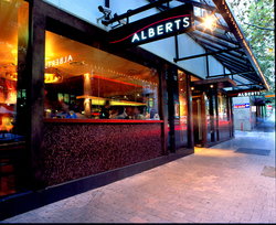 Alberts - Kawana Tourism 0