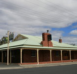 Huntington Tavern - Kawana Tourism