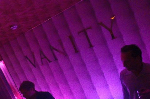 Vanity Nightclub - Kawana Tourism 0