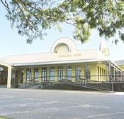 The Anglesea Hotel - Kawana Tourism