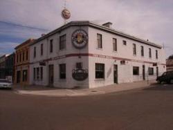 Club Hotel Bairnsdale - Kawana Tourism 0