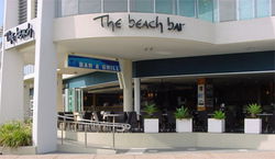 Cabarita Beach Bar & Grill - Kawana Tourism 0