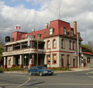 The Grand Hotel Healesville - Kawana Tourism