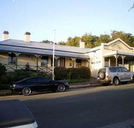 Earl of Spencer Historic Inn - Kawana Tourism