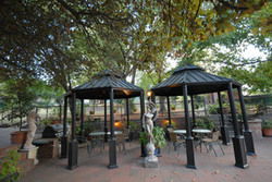 The Altar At Beaufort House - Kawana Tourism 1