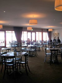 The Oxford Bathurst - Kawana Tourism 2
