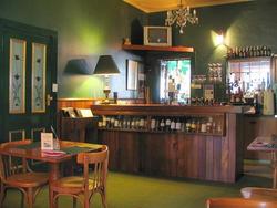 Robin Hood Hotel - Kawana Tourism 3