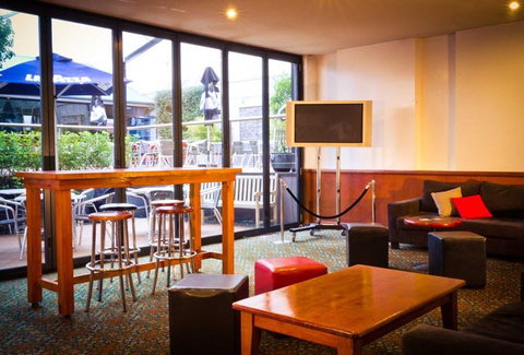 CBD Hotel Newcastle - Kawana Tourism 1
