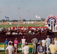 Darwin Turf Club - Kawana Tourism
