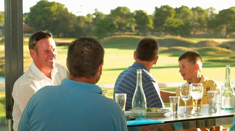Glenelg Golf Club - Kawana Tourism 6