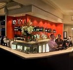 Blues Point Hotel - Kawana Tourism